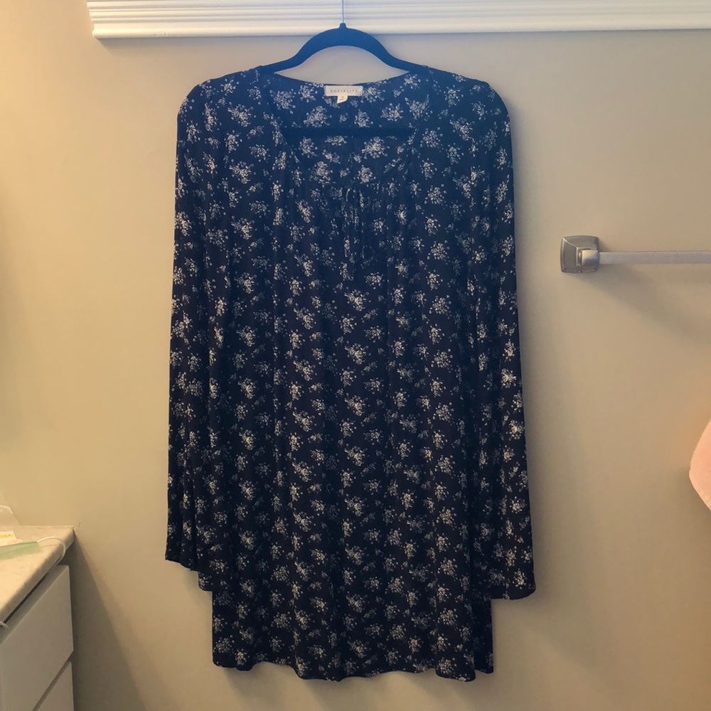 Socialite floral long sleeve dress